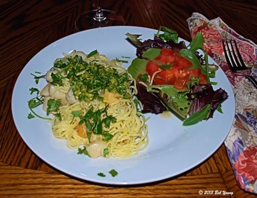 14Jan2013_1_Captains-Shack_Garlic-Sauteed-Scallops_Wint_Angelhair-Pasta