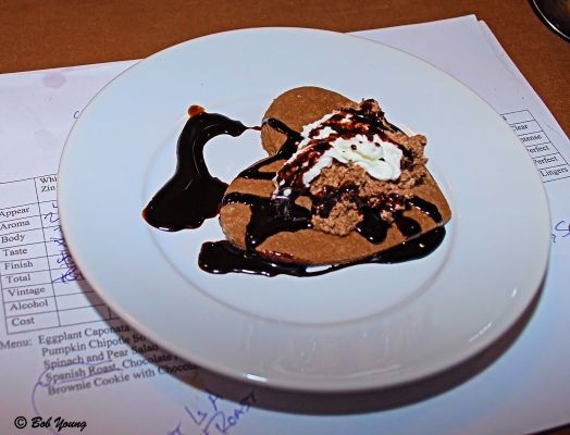 12Feb2013_1d_Buzz-Valentines_Brownie Cookie_Choc Mousse