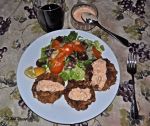 15July2013_1_Captains-Shack_Scallop-Cakes-Plated