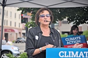 New Boise Farmer's Market President, Karen Ellis, introduces the speakers.