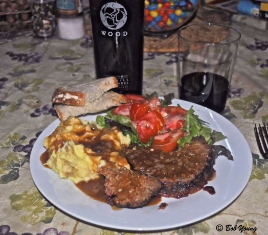 03Aug2013_1a_Captains-Shack_Grilled-Meatloaf_Plated-Best