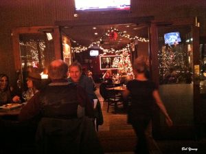 19Dec2013_1a_W@ine-Meetu=Up-13th-St-PubAndGrill_Pub-Lights