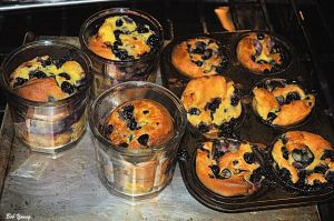 09Mar2014_2_Captains-Shack_Blueberry-PopOvers_Out-of-Oven