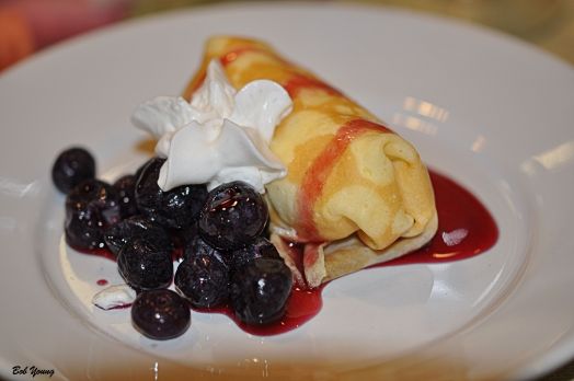 Berry Blintzes NV Baja Tanga Sparkling Wine 12.4% alc. I just don't think it went well with the blintzes. [14]