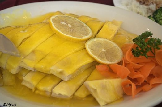 And Robin had the Lemon Chicken. This was big enough for two, even maybe three.