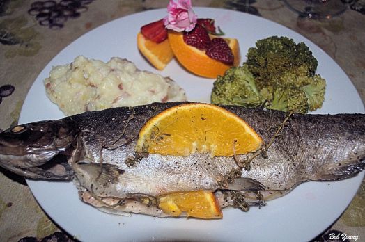 Truite au four en Papillote with Lemon Thyme French thyme and orange Mashed Potatoes Steamed Broccoli 2010 Charles Shawm Pinot Grigio