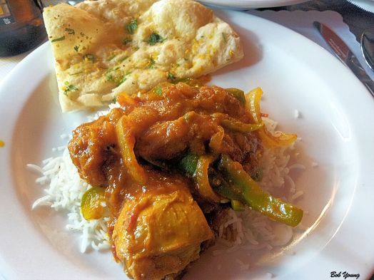 I always like the curry. Here is a chicken curry entree. Just spicy enough without being overpowering. Thanks to the Chef, Mr Singh, for coming to our table and talking to us. Your food is superb!