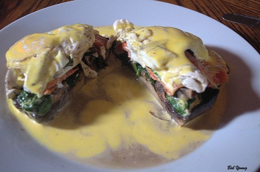 Non-Traditional Eggs Benedict Grilled Prtabella Mushroom Spinach 2 Meadowlark Farms Poached Eggs Housemade Hollandaise Sauce
