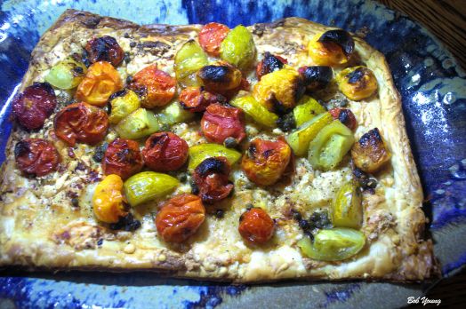 Herbed Tomato and Roasted Garlic Tart A really very good. Almost like a pizza on puff pastry. 