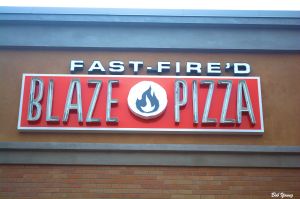 26Nov2014_2_Foodie-Guild-RestVisits_Blaze-Pizza_Sign