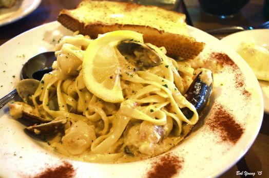Seafood Fettuccini