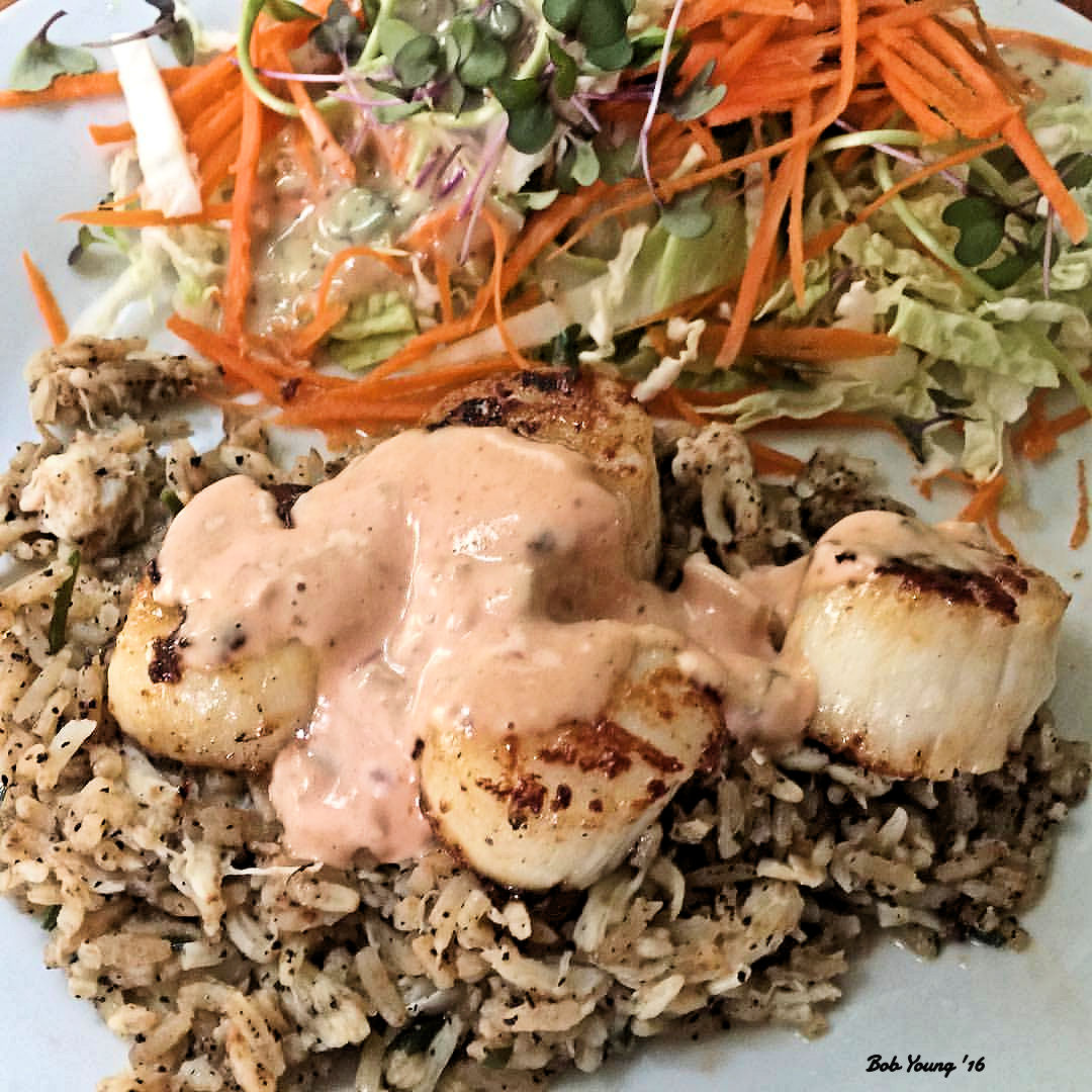 Braised Scallops on Crab Rice Green Salad