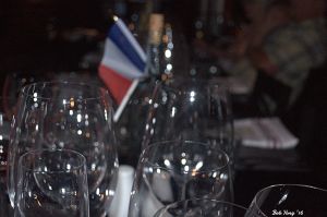 14July2016_1b_33-Anniv_Capitol;-Cellars_Glassware