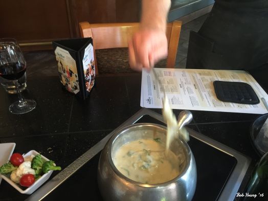 Classic Alpine Fondue